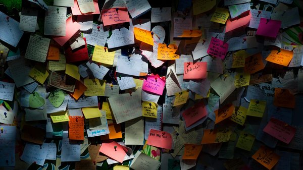 Post-its personnalisés : un support utile au service de votre communication